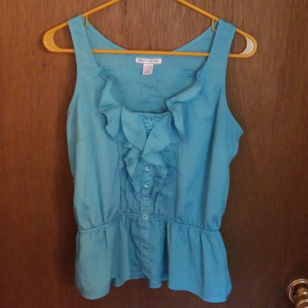 Ruffled top